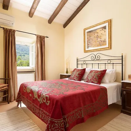 The Merchants House Corfu, Old