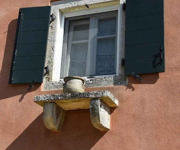 The Merchants House 招待所 Peritheia