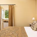 The Merchants House Corfu, Old Guest house Peritheia