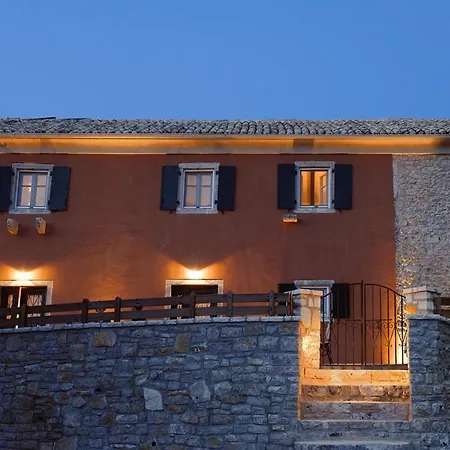 The Merchants House Corfu, Old Peritheia