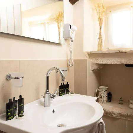 The Merchants House Gasthuis Peritheia