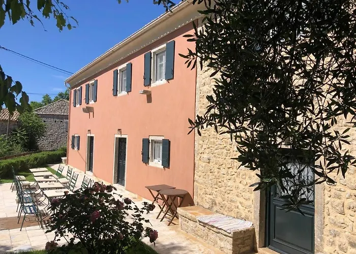 The Merchants House Peritheia