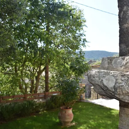 The Merchants House Corfu, Old Pensiune Peritheia